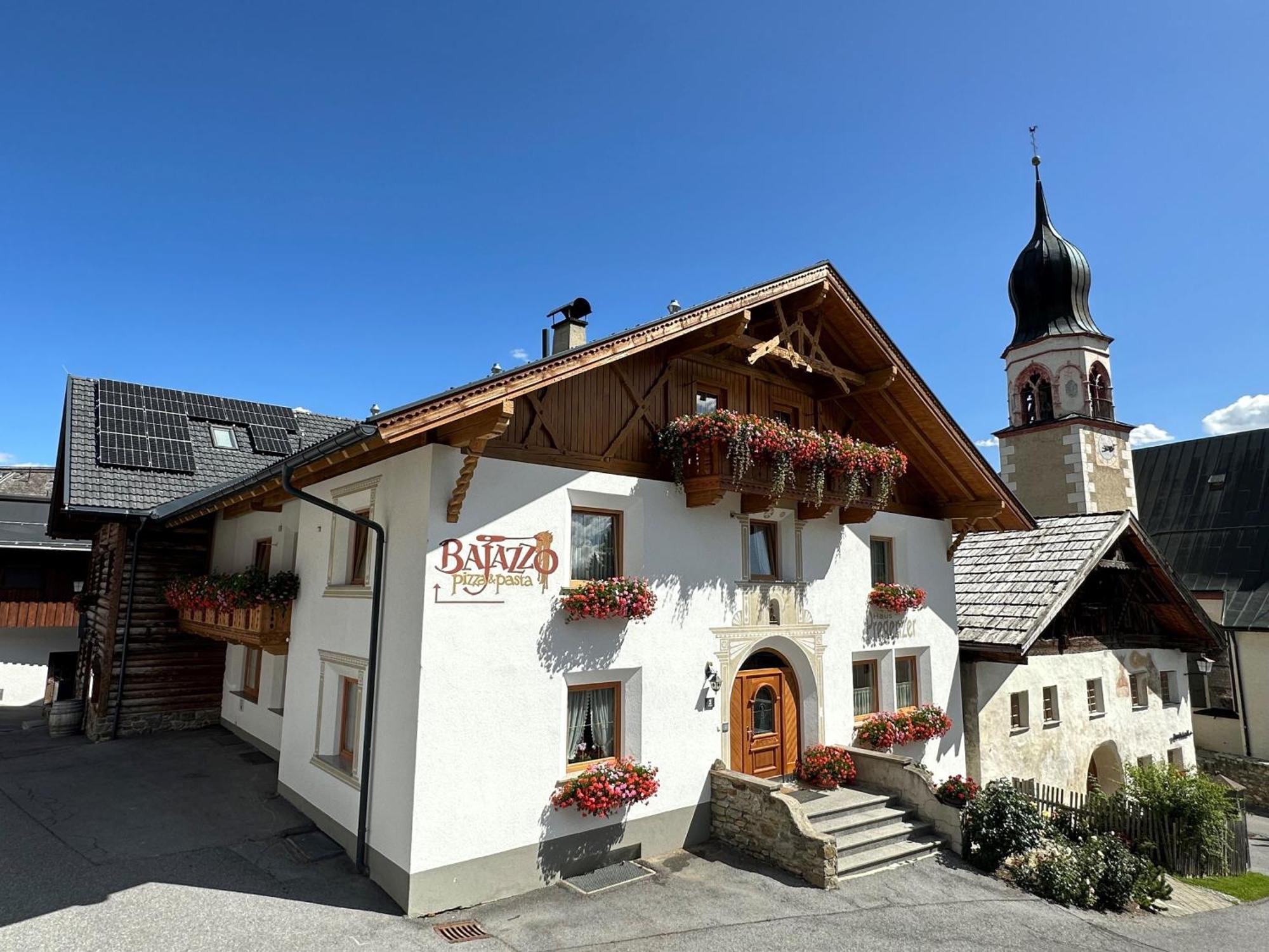 Haus Pregenzer Apartment Fiss Exterior foto
