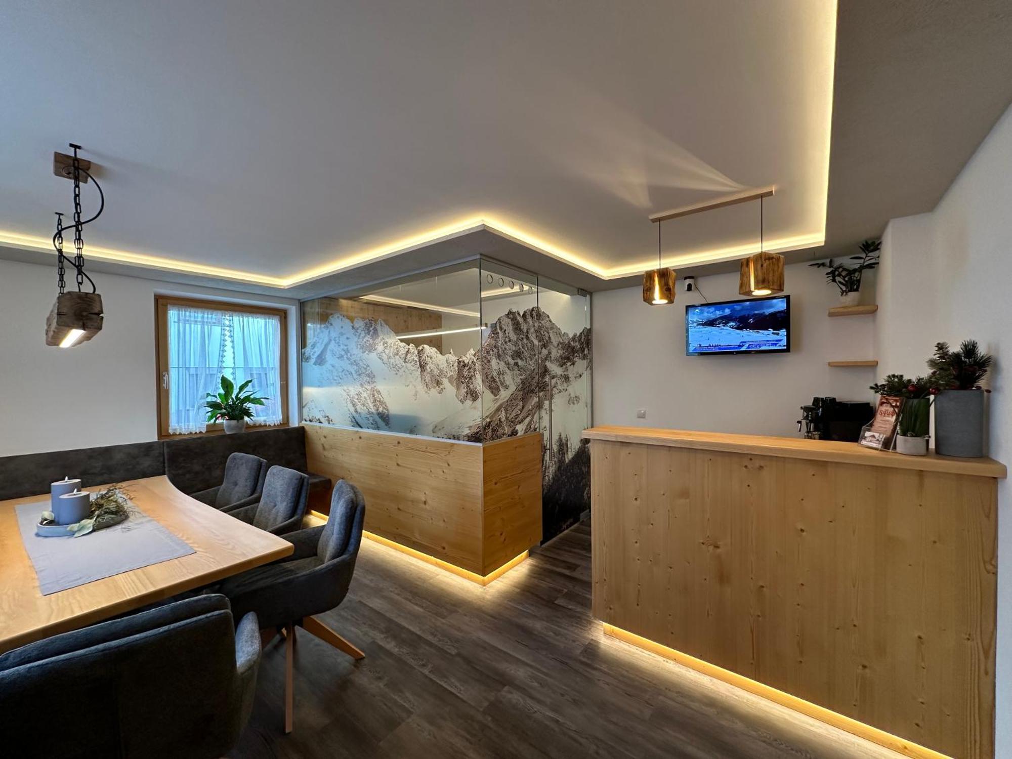 Haus Pregenzer Apartment Fiss Exterior foto